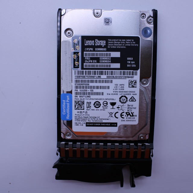 00MM682.jpg
