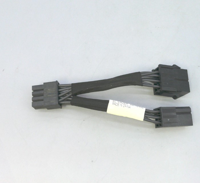 00MU547.jpg