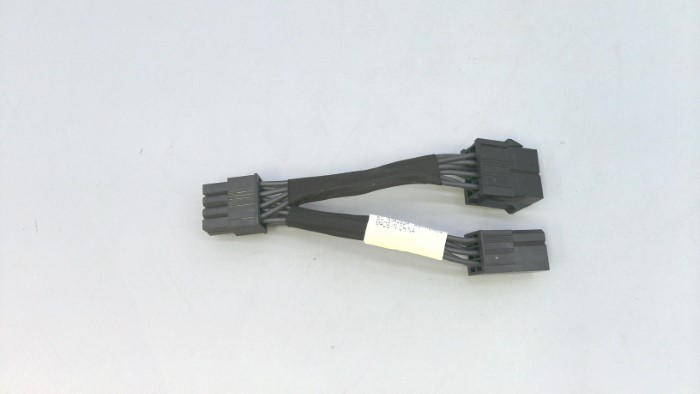 00MU547.jpg