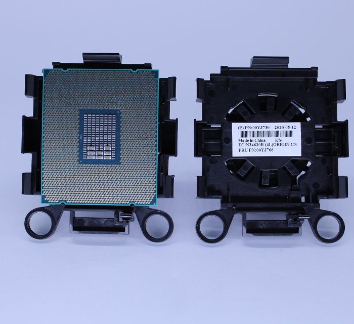 00MW781.jpg