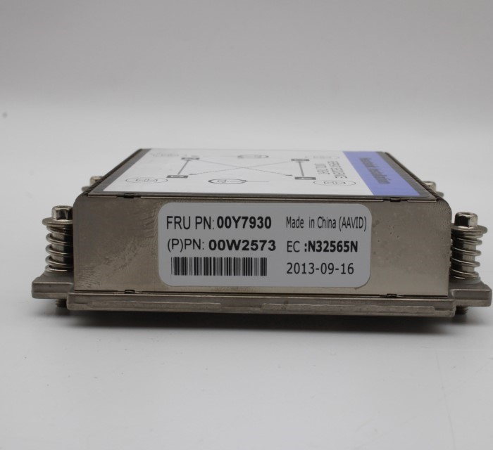 00y7930.jpg