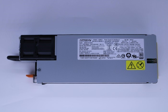 00YJ900.jpg