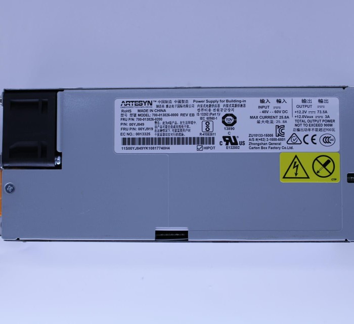 00YJ919.jpg