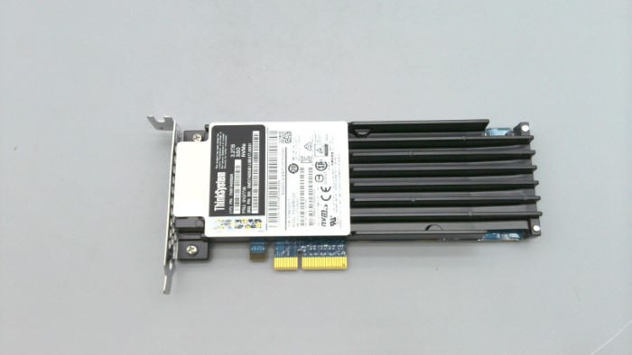 01GT730.jpg