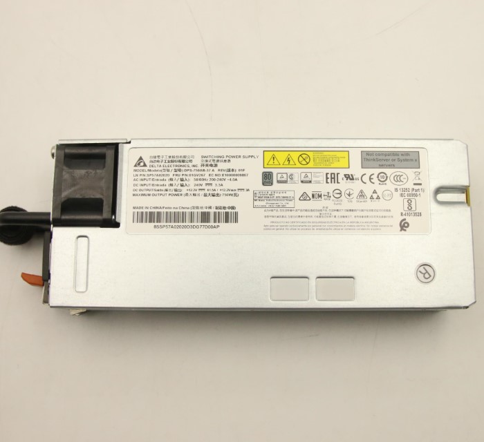 01GV267.jpg
