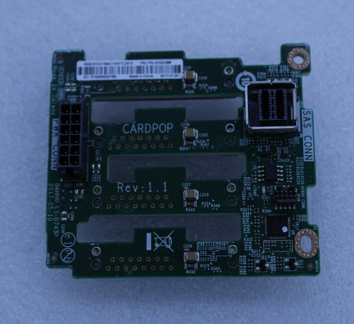 01GV288.jpg
