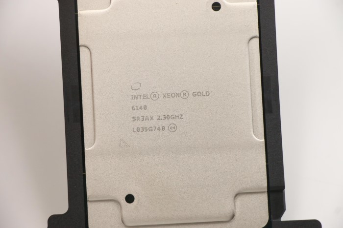 01KR021.jpg