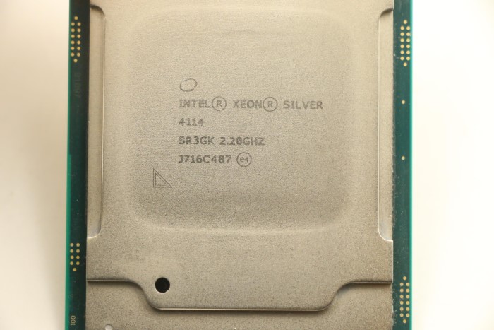 01KR046.jpg