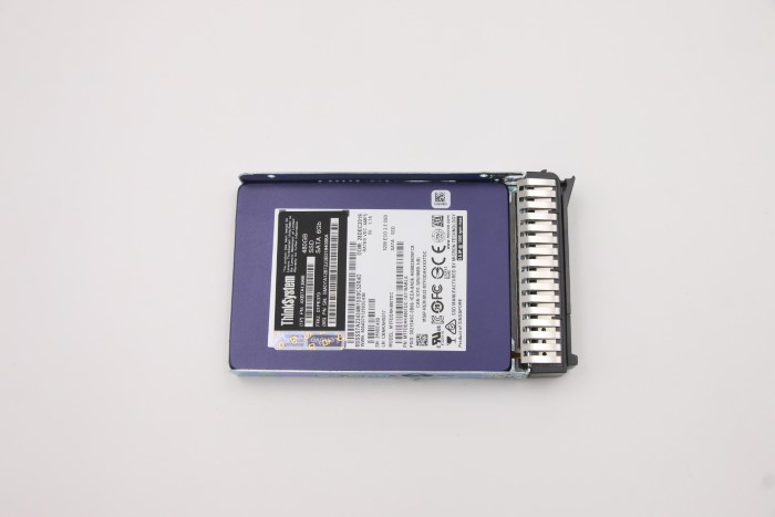 01PE370.jpg