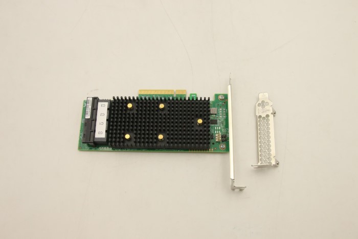 01PE815.jpg