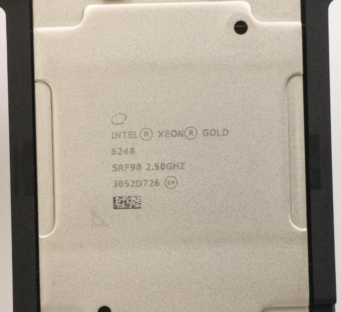 01PE878.jpg