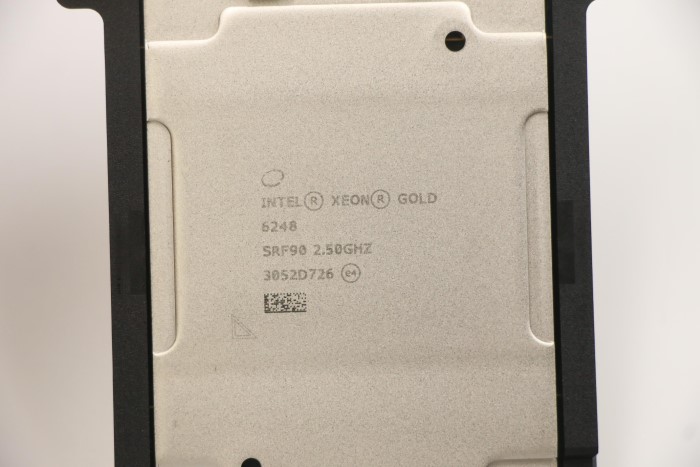 01PE878.jpg