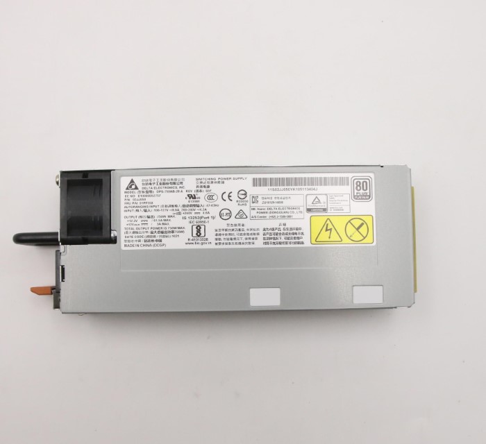 01PF558.jpg