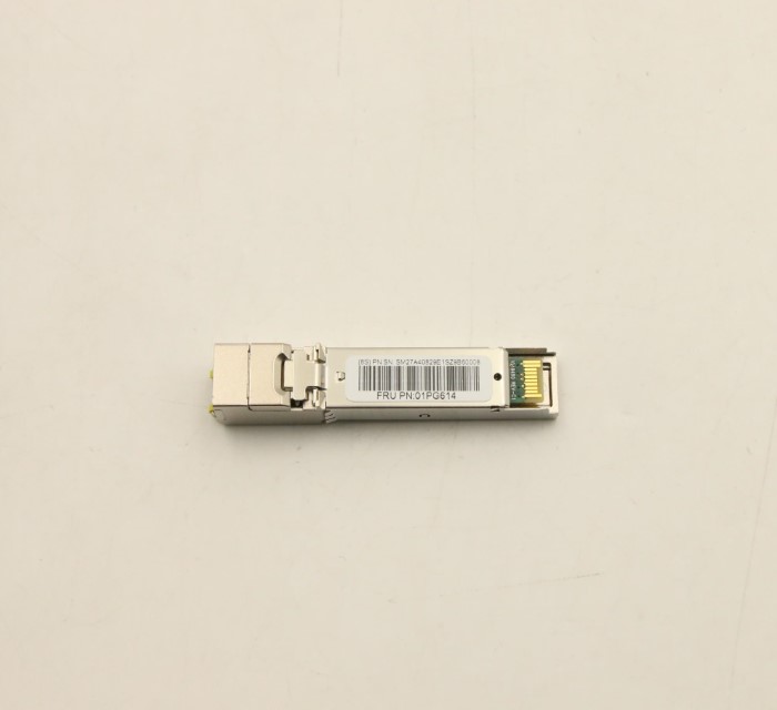 01PG614.jpg