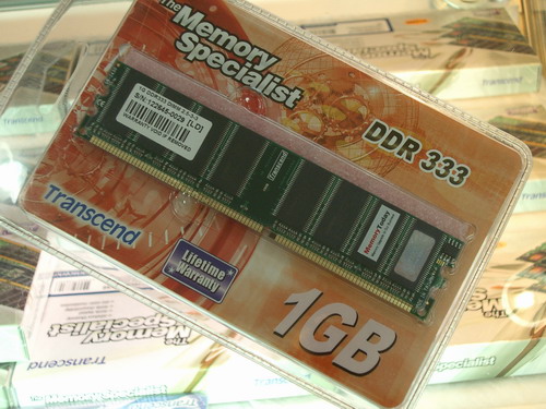 1GB DDR-02.JPG