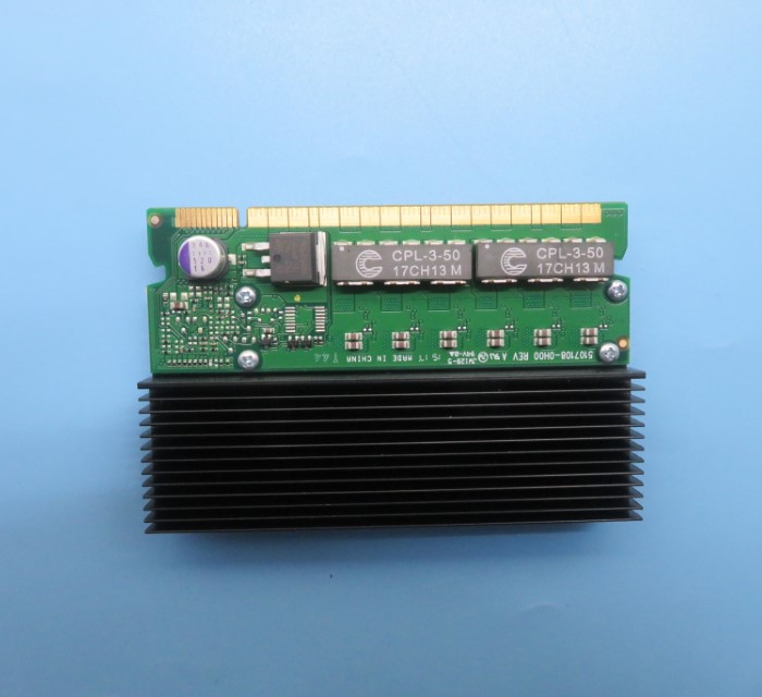 24R2694.jpg