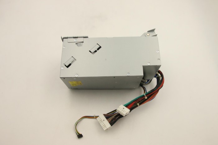 24R2720.jpg