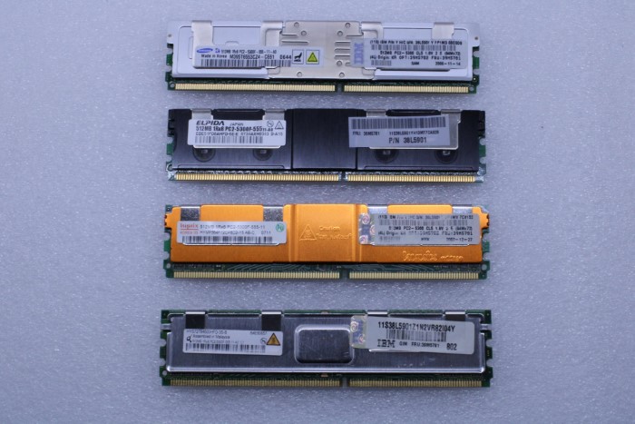 39M5781.jpg