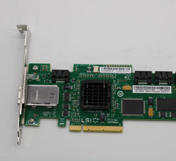 44E8701.jpg