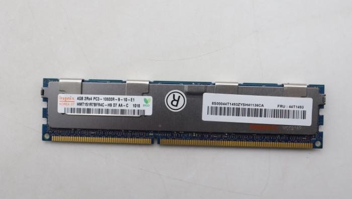 44T1493.jpg