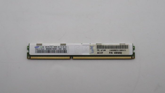 44T1498.jpg