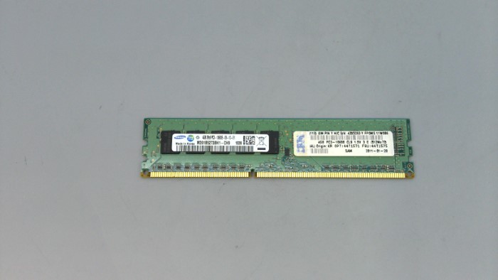 44T1575.jpg