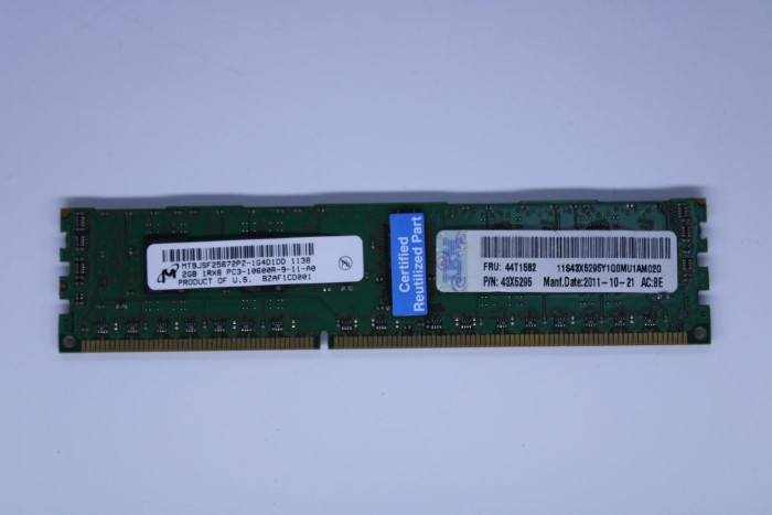 44T1582.jpg