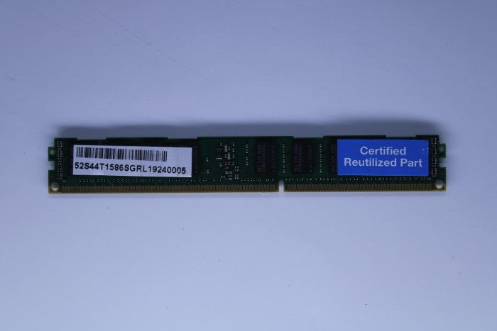 44T1586.jpg