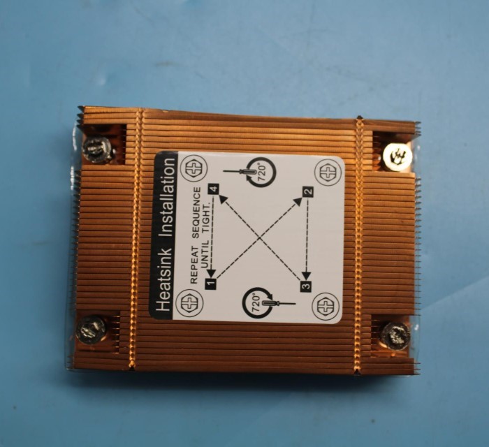 46W2702.jpg