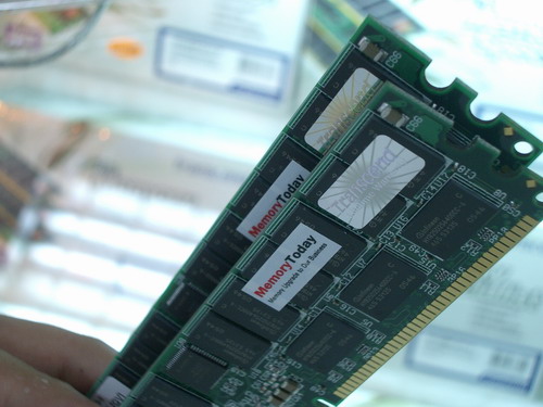 IBMeServerxSeries345-6.JPG