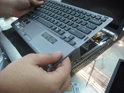 Sony Vaio VGN-Z56SG 06.JPG