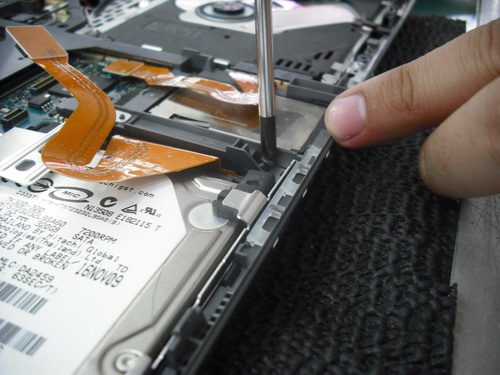 Sony Vaio VGN-Z56SG 12.JPG