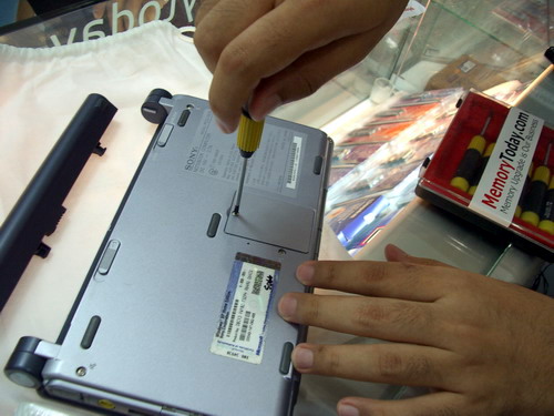 Vaio PCG-C1MR-BP08.JPG